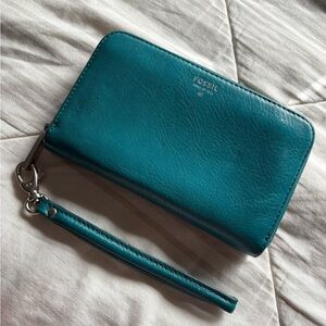 Fossil Turquoise Leather Wallet Clutch Wristlet